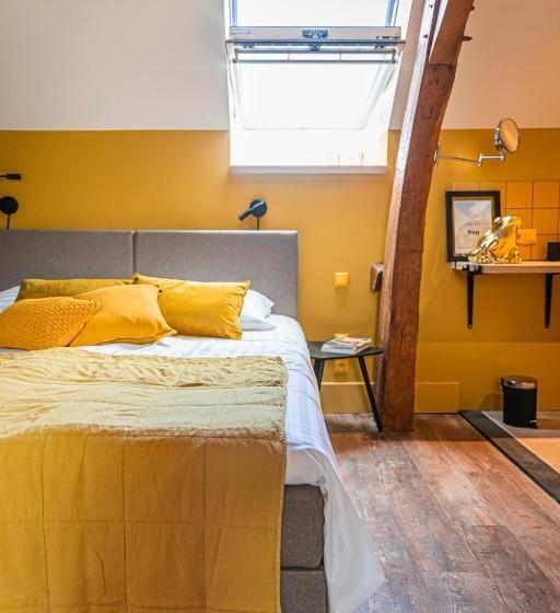 住宿加早餐  Landgoed Kasteel Limbricht