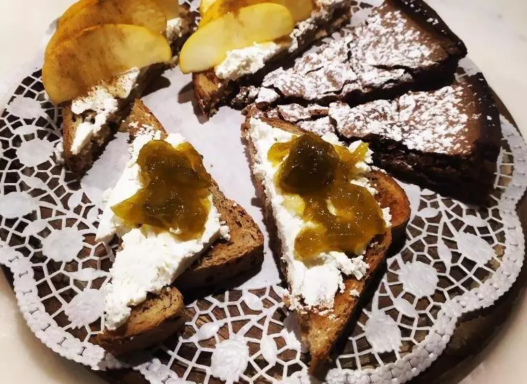 B&b La Corte Dei Cerri  Il Piccolo Chalet