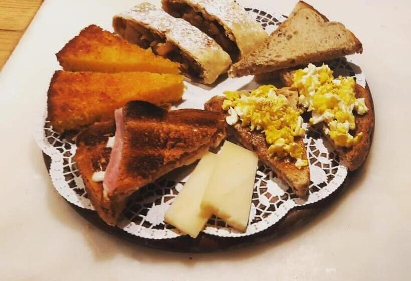 B&b La Corte Dei Cerri  Il Piccolo Chalet