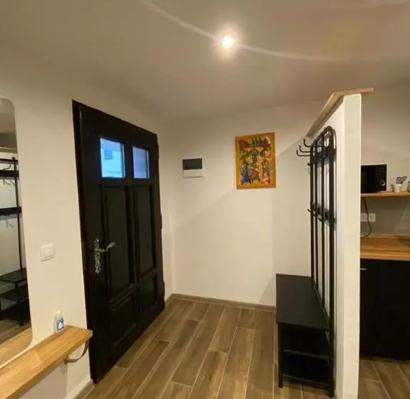 تختخواب و صبحانه Apartmán Ginko I