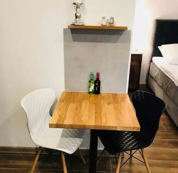 تختخواب و صبحانه Apartmán Ginko I