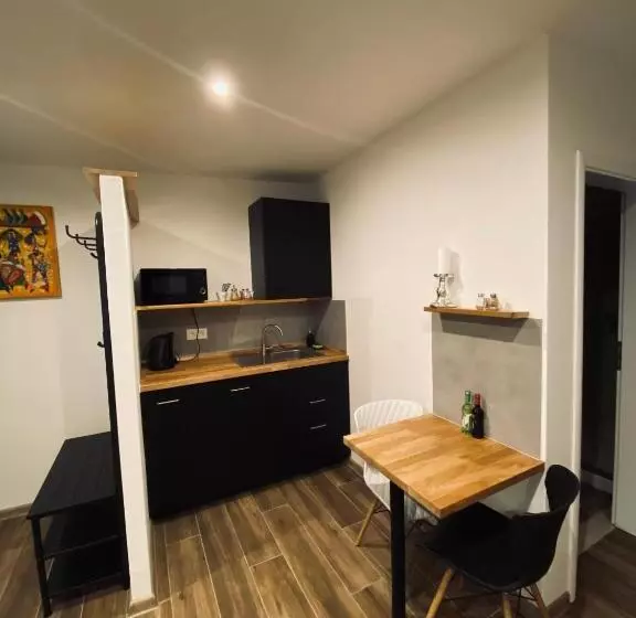 تختخواب و صبحانه Apartmán Ginko I