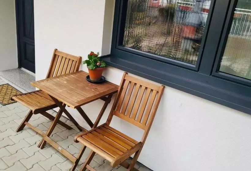 تختخواب و صبحانه Apartmán Ginko I