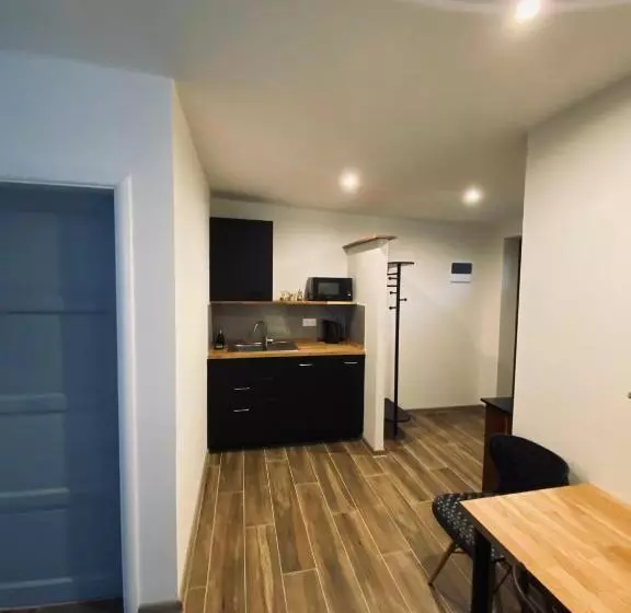 تختخواب و صبحانه Apartmán Ginko I