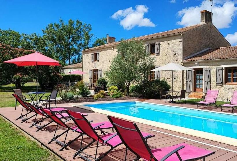 민박 Au Clos Des Templiers