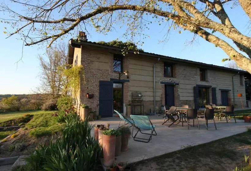 ベッドアンドブレックファースト Chambre D Hotes De Jacobiel