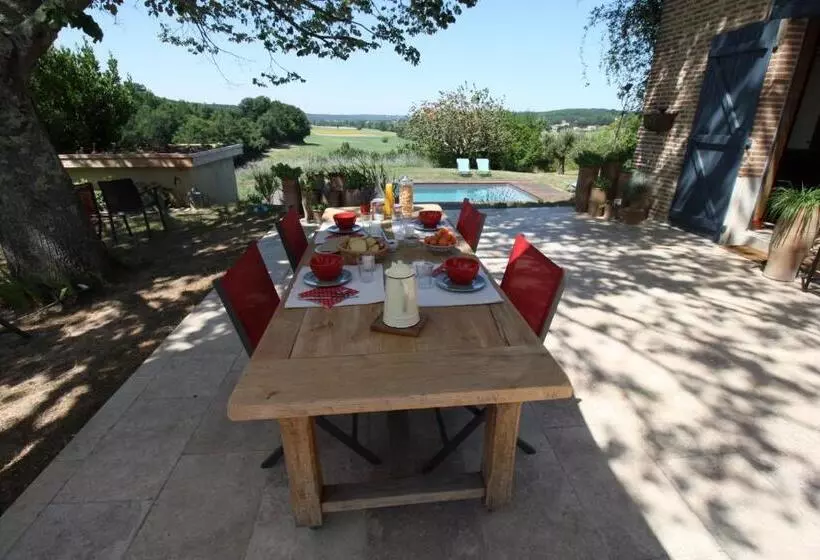 ベッドアンドブレックファースト Chambre D Hotes De Jacobiel