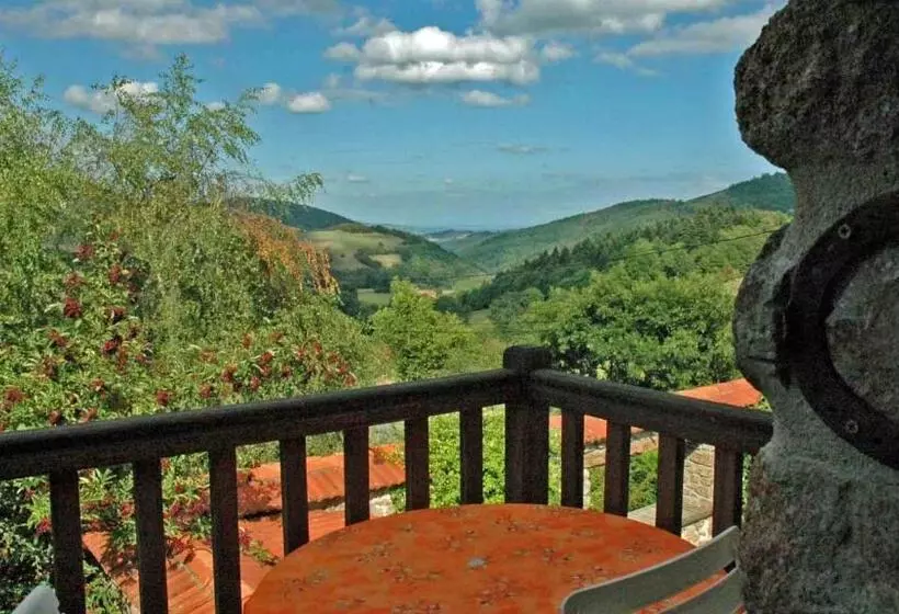 Aamiaismajoitus (B&B) Chambres D Hôtes La Hulotte 69