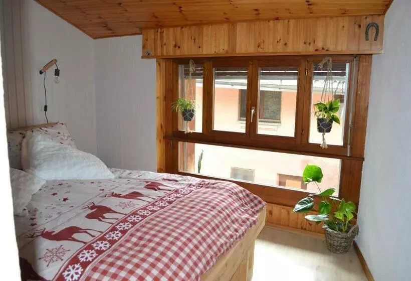 ベッドアンドブレックファースト Chez Cathy Chambre Chez L Habitante