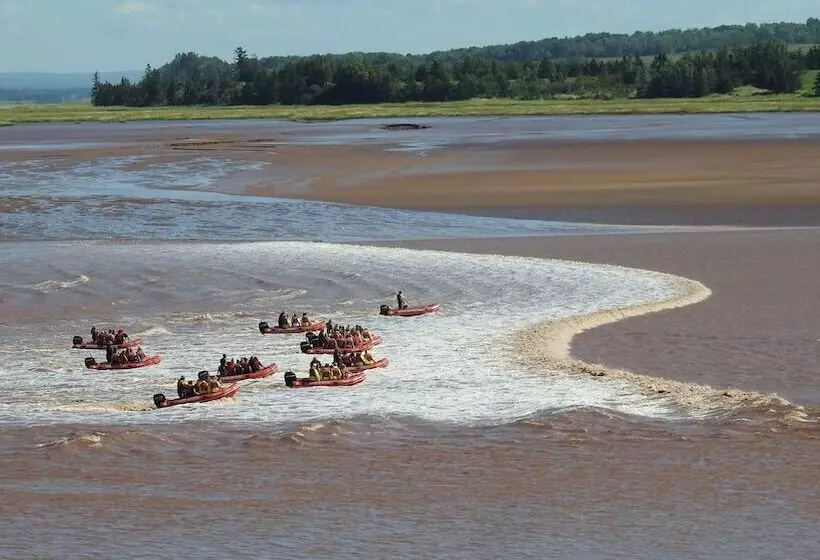 ベッドアンドブレックファースト Cresthaven By The Sea