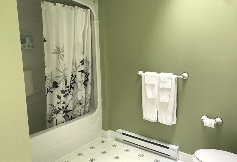 Bed and Breakfast Cresthaven By The Sea