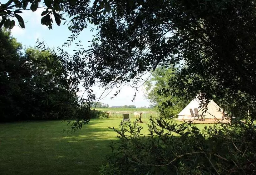 ベッドアンドブレックファースト Grytmanshoeve, Vakantiehuis Met Glamping