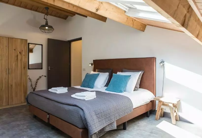 Aamiaismajoitus (B&B) In De Hei