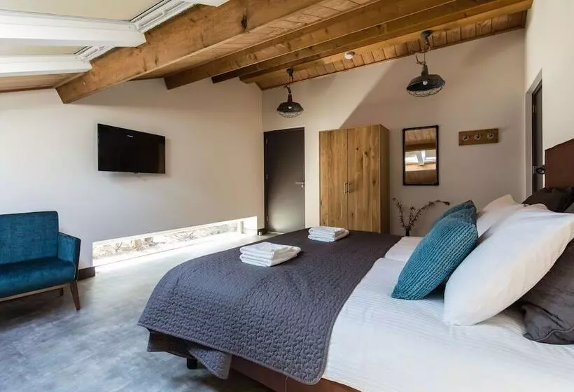 Aamiaismajoitus (B&B) In De Hei