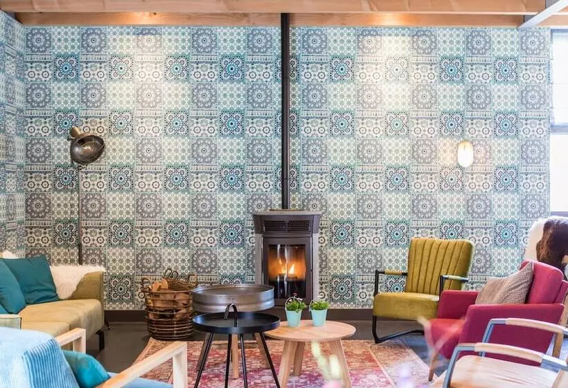 Aamiaismajoitus (B&B) In De Hei