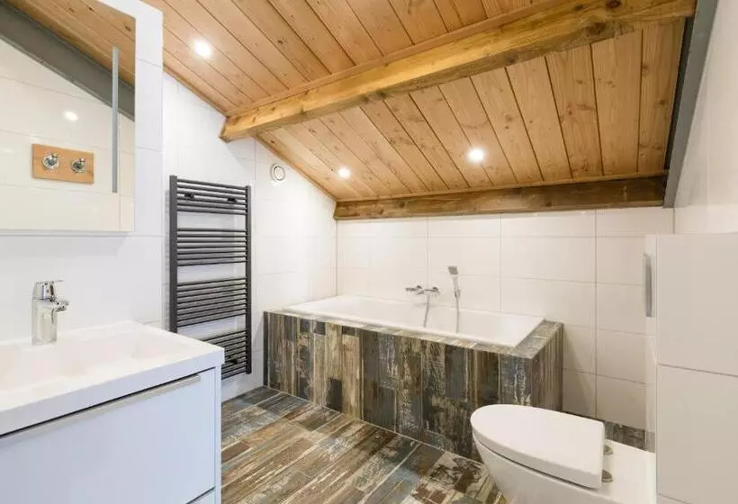 Aamiaismajoitus (B&B) In De Hei