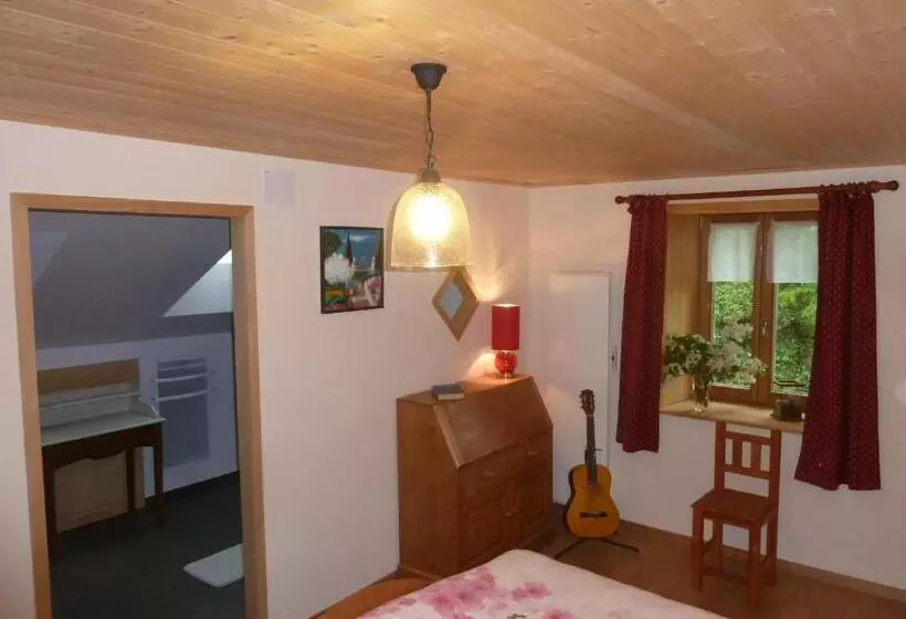 Aamiaismajoitus (B&B) La Fritillaire