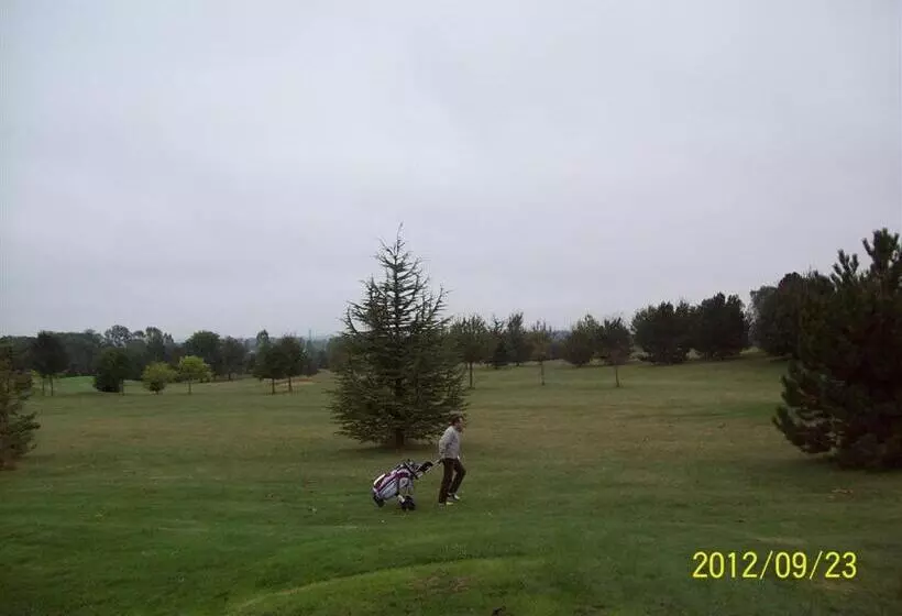 Aamiaismajoitus (B&B) La Grange De Félicie