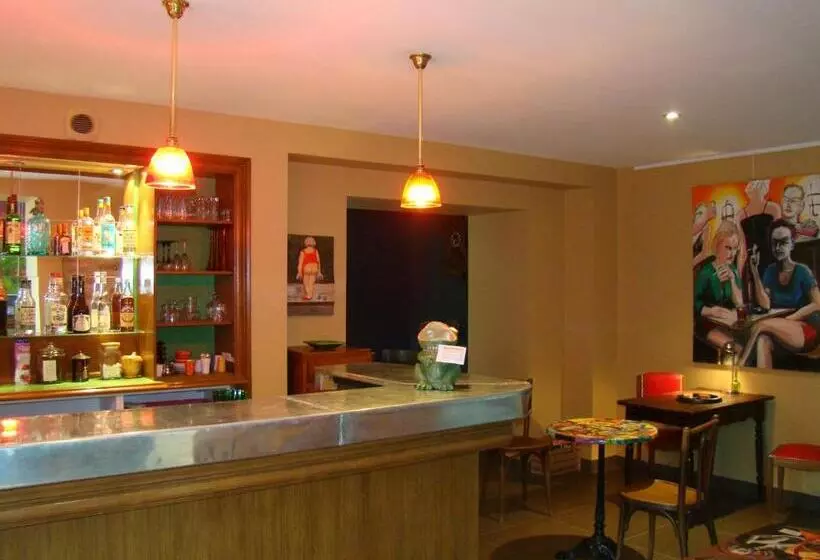 Aamiaismajoitus (B&B) La Grange De Félicie