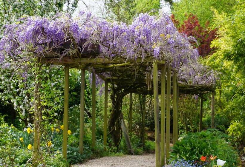 مبيت وإفطار La Grange De Félicie