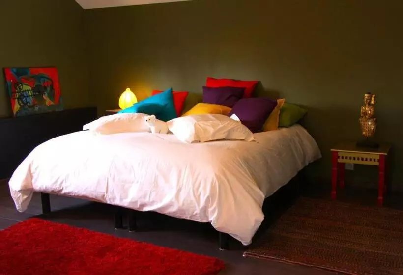 Aamiaismajoitus (B&B) La Grange De Félicie