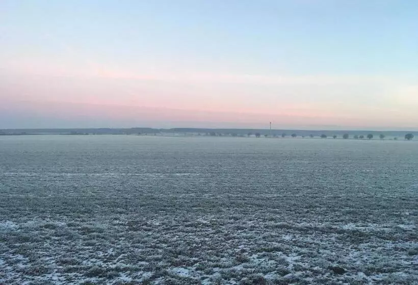 Aamiaismajoitus (B&B) Landhaus Nauenburg
