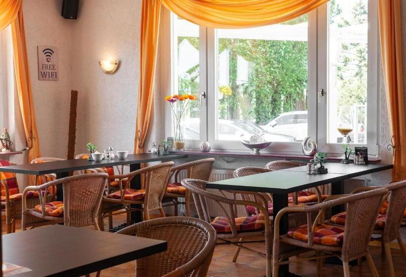 Bed and Breakfast Landhaus Nauenburg