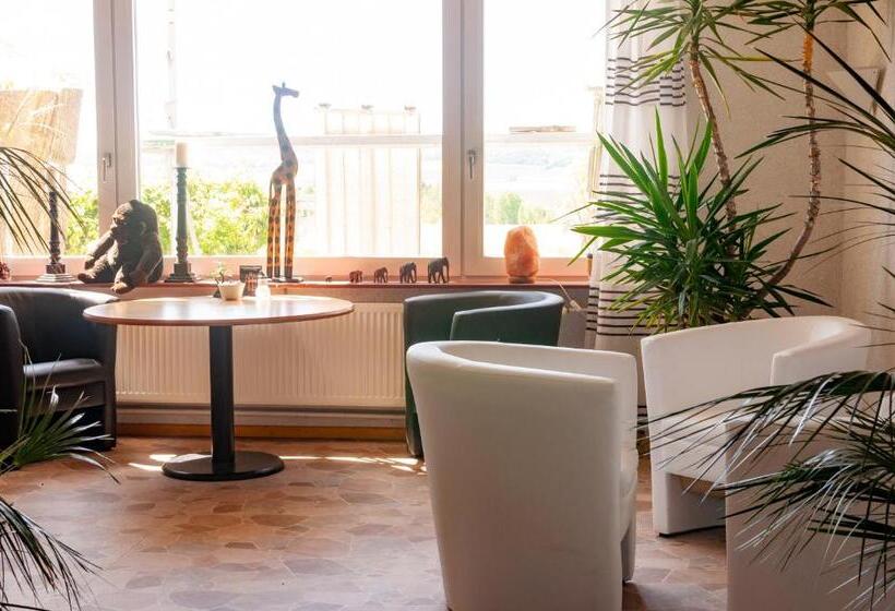 Bed and Breakfast Landhaus Nauenburg