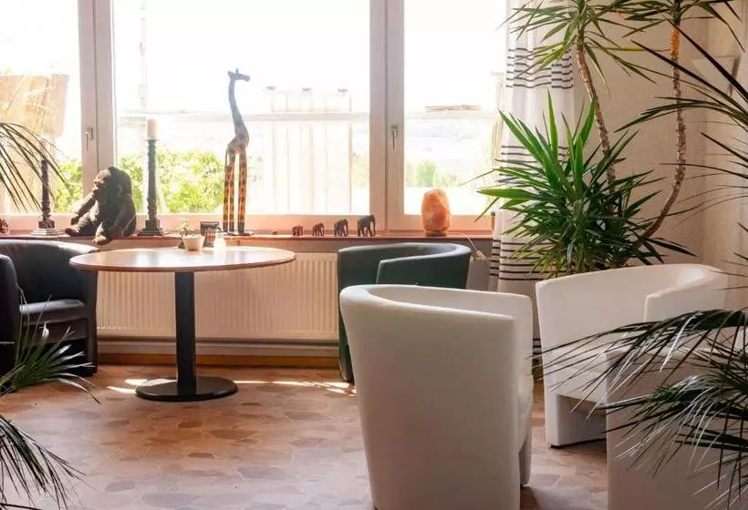 Aamiaismajoitus (B&B) Landhaus Nauenburg