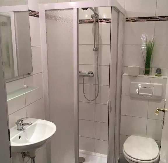 Aamiaismajoitus (B&B) Landhaus Nauenburg