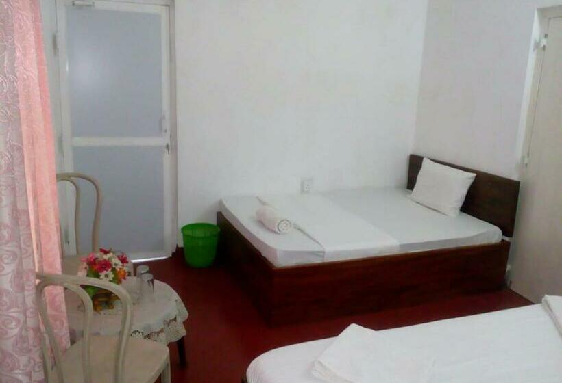 민박 Midland Hotel Rooms Kanampella