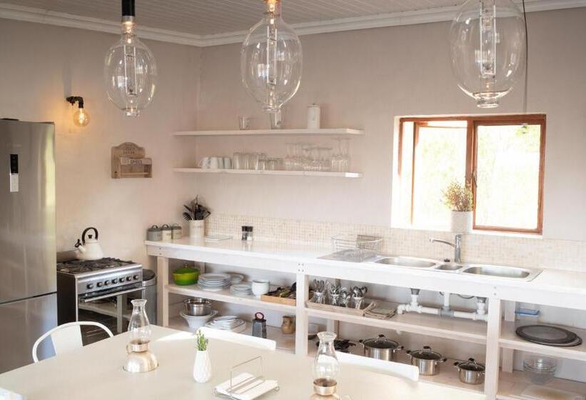 ホテル Tierkloof Mountain Cottages