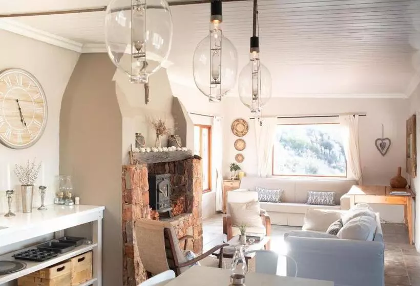 ホテル Tierkloof Mountain Cottages