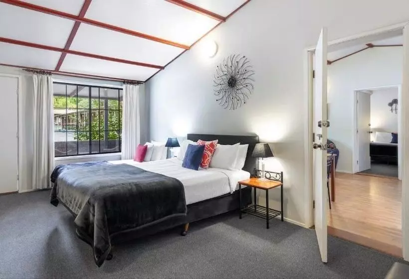 モーテル Dartmouth Motor Inn