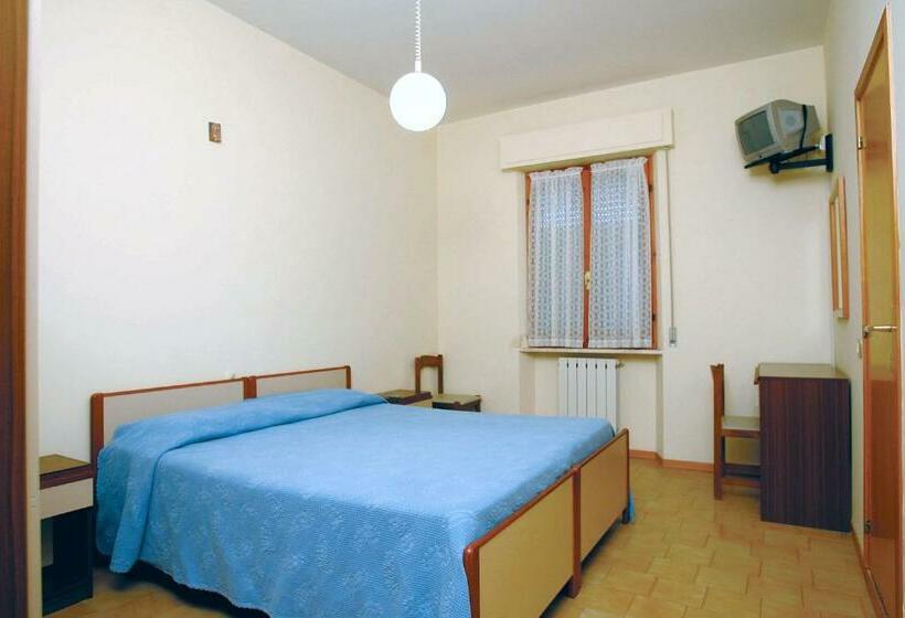 بنسيون Affittacamere Letizia Traballoni