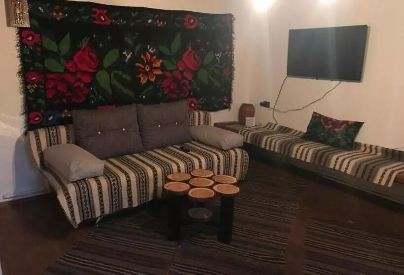 Majatalo Casa Strabunicului