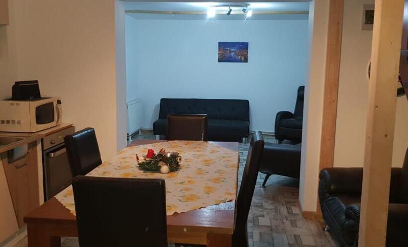 Пансион La Anda