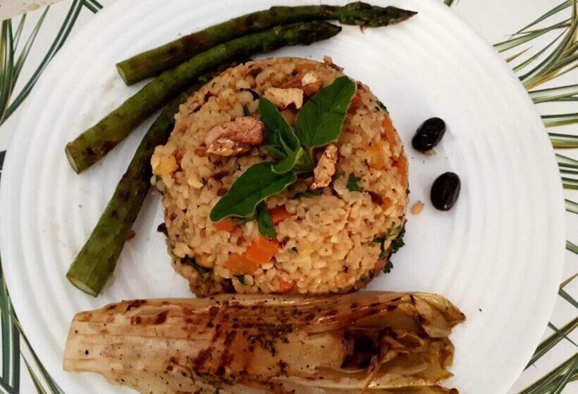 بنسيون Natur Kán