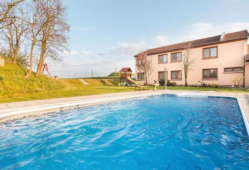 ペンション Penzion Kovács