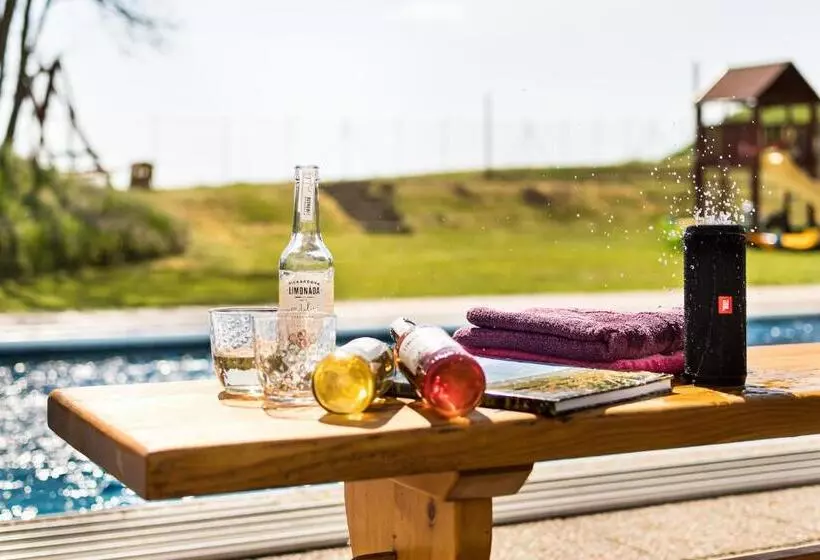 ペンション Penzion Kovács