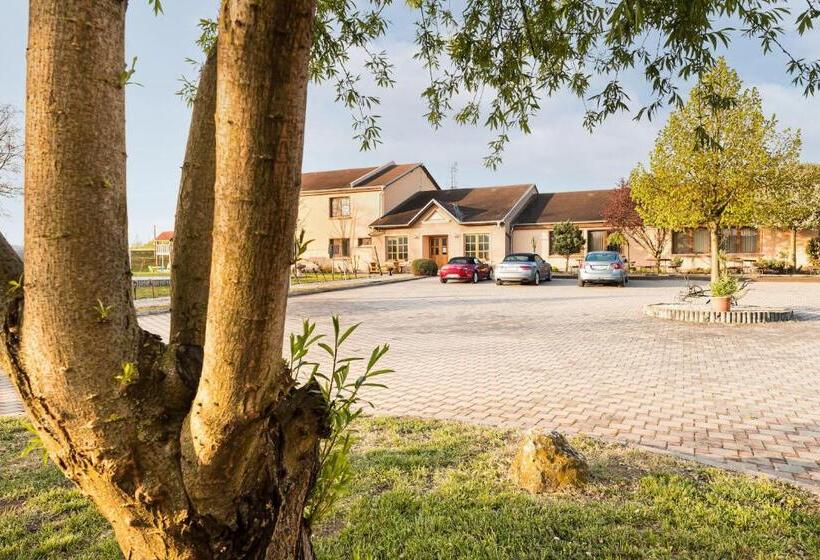 ペンション Penzion Kovács