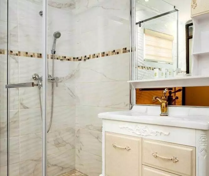 Majatalo Selamod Village Guest House