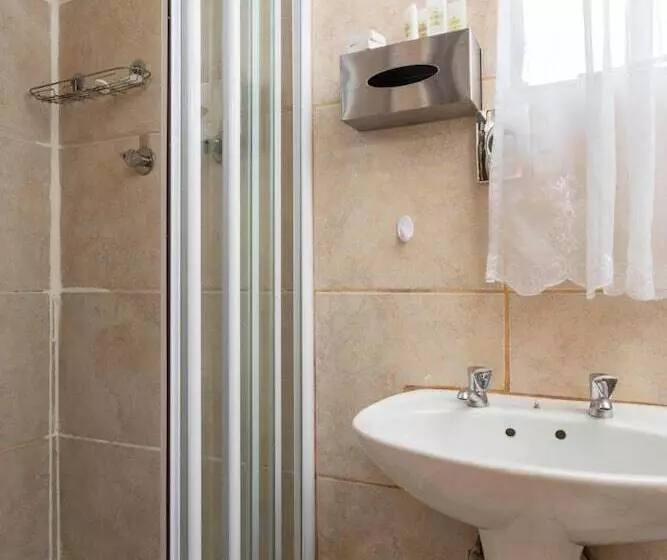 Majatalo Selamod Village Guest House