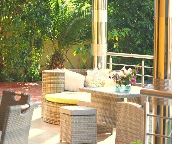 펜션 Selamod Village Guest House