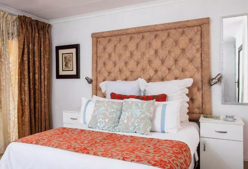 Majatalo Selamod Village Guest House