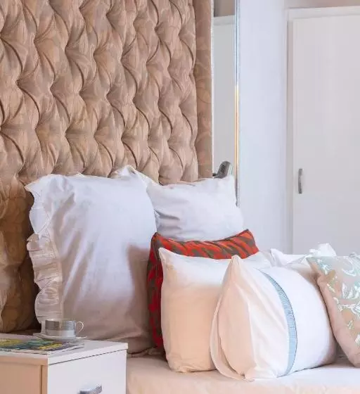 Majatalo Selamod Village Guest House