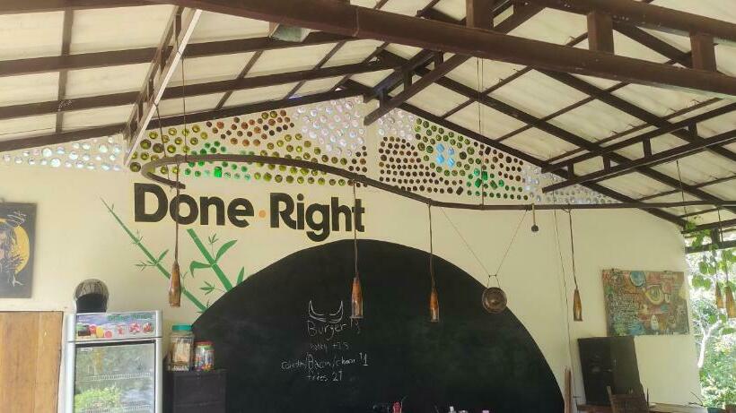 فندق صغير Done Right