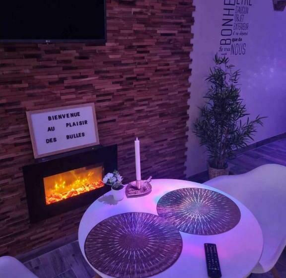 Nocleg ze śniadaniem Chambres D Hôtes Avec Jacuzzi Privatif