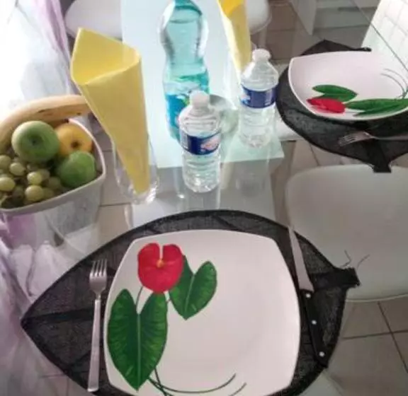 Aamiaismajoitus (B&B) # Prix Travellers Awards 2023 Et 2024 Lac Leman Velos Viarhôna Geneve Annecy