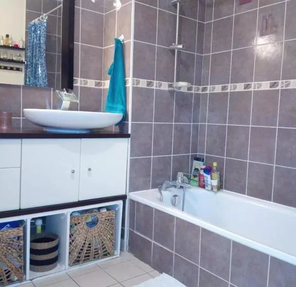 Aamiaismajoitus (B&B) # Prix Travellers Awards 2023 Et 2024 Lac Leman Velos Viarhôna Geneve Annecy